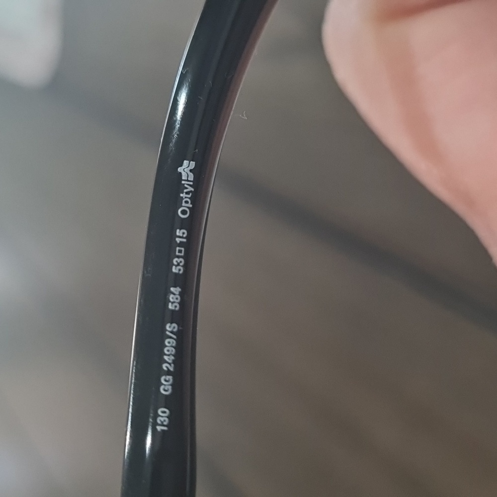 COPY - ✨GUCCI GLASSES✨ - Picture 6 of 13